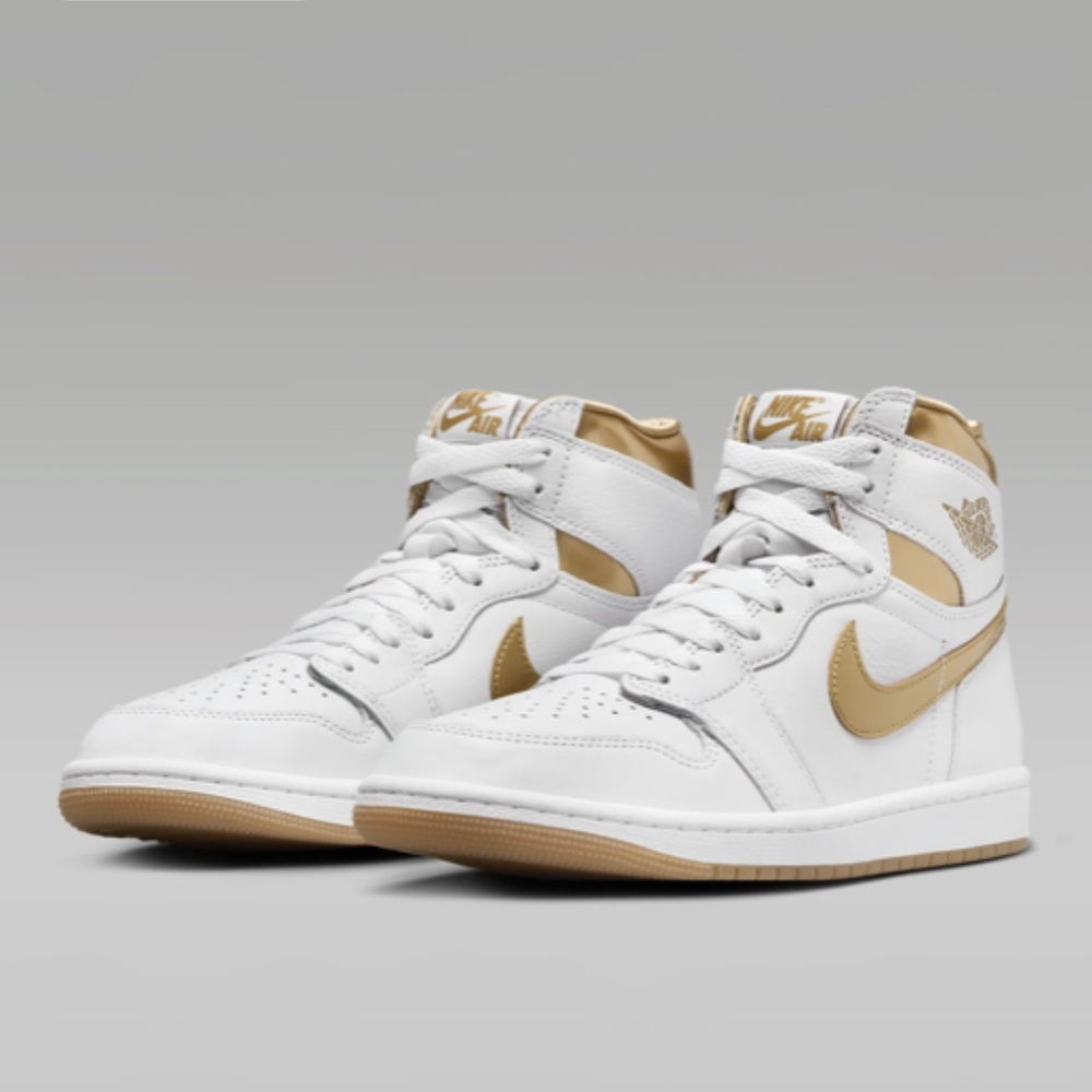 NIB Air Jordan 1 Retro High OG "White & Gold" Sz 9.5 - Picture 4 of 10